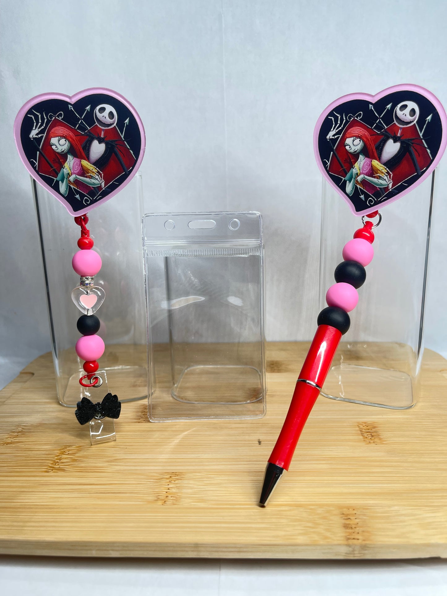 Retractable badge and pen sets